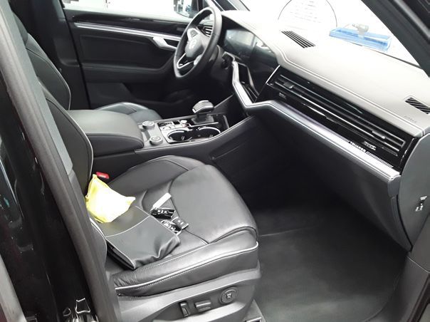 Volkswagen Touareg 2025