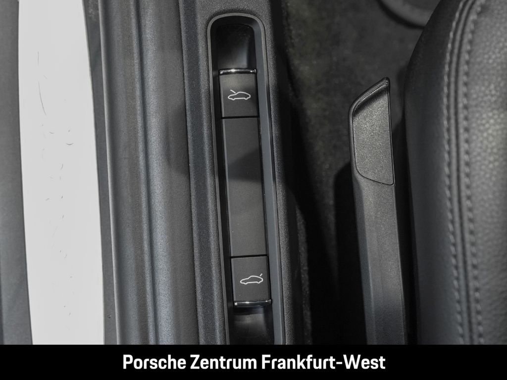 Porsche Boxster 2024