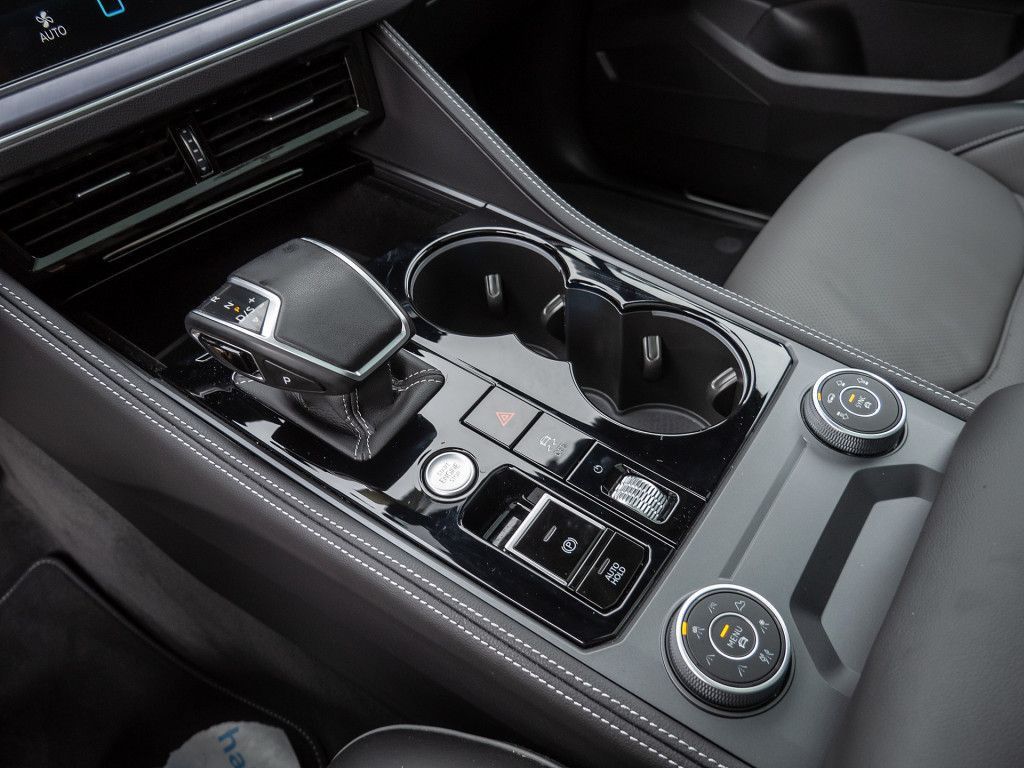 Volkswagen Touareg 2025