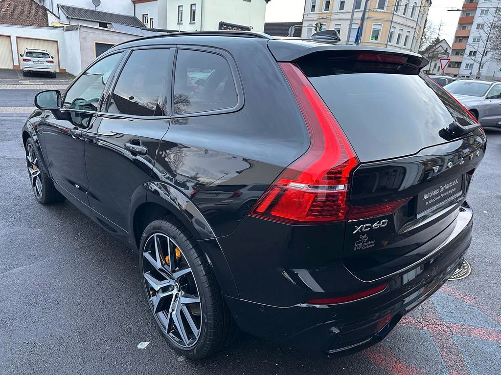 Volvo XC60 2025