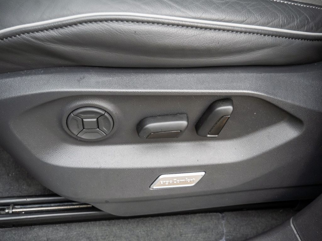 Volkswagen Touareg 2025