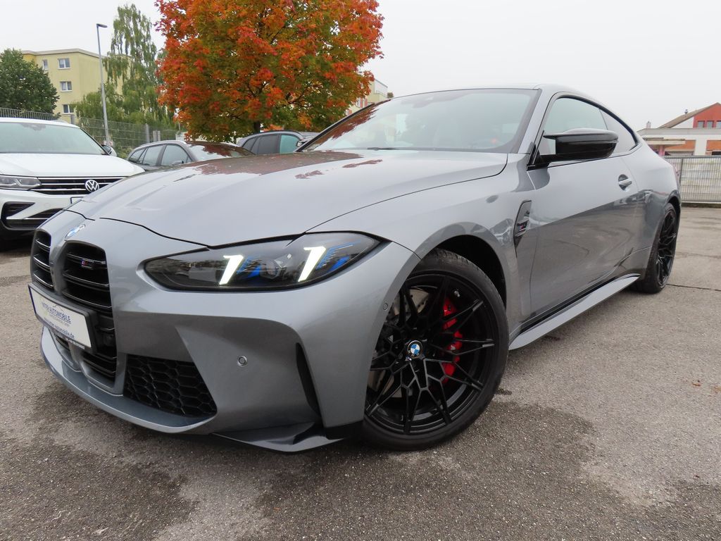 BMW M4 2025