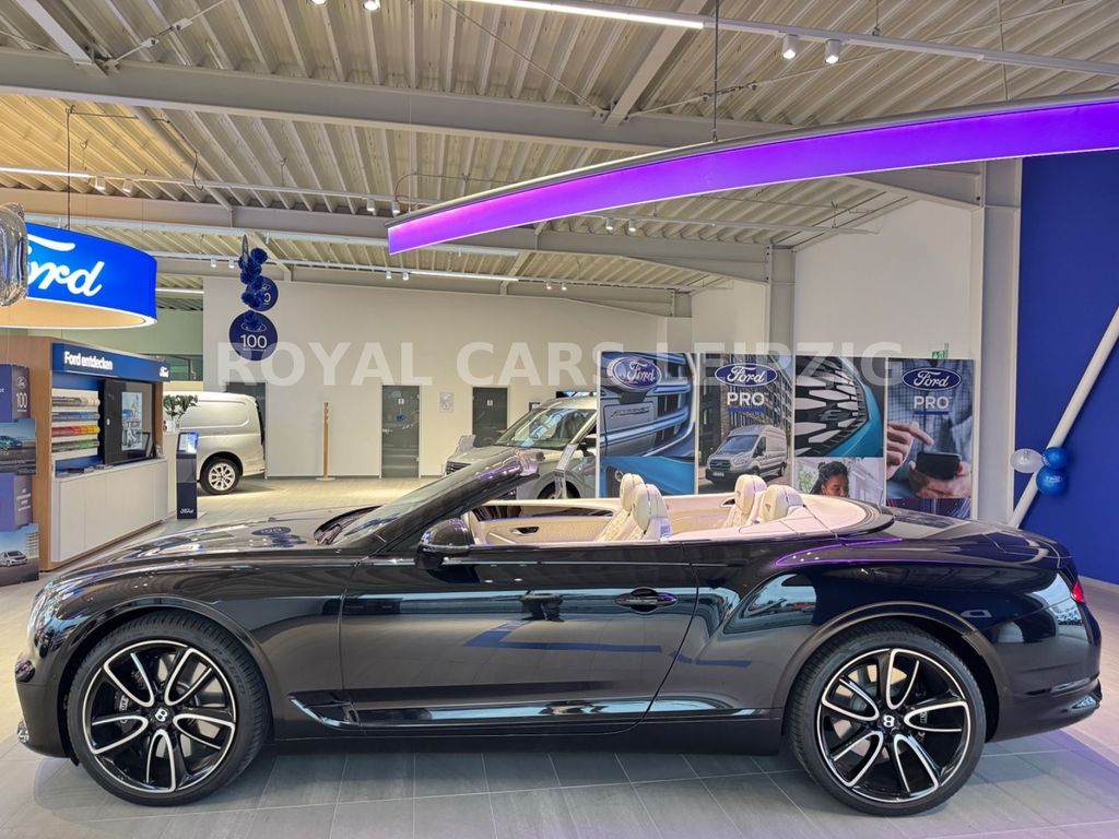 Bentley Continental GTC 2022