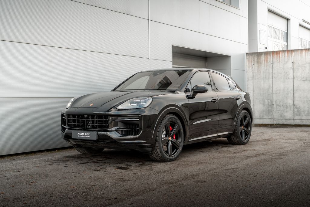 Porsche Cayenne 2025