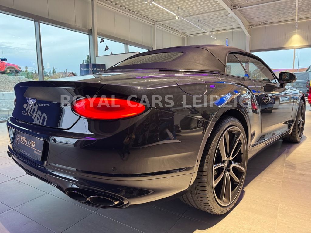 Bentley Continental GTC 2022