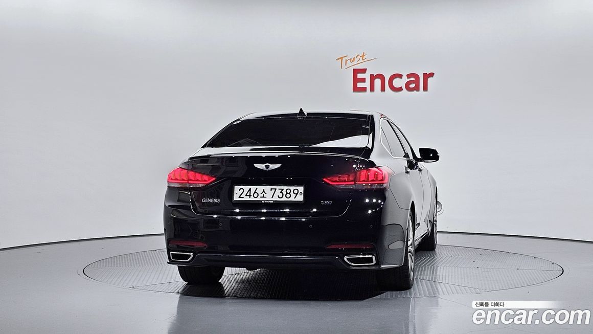 Hyundai Genesis 2016