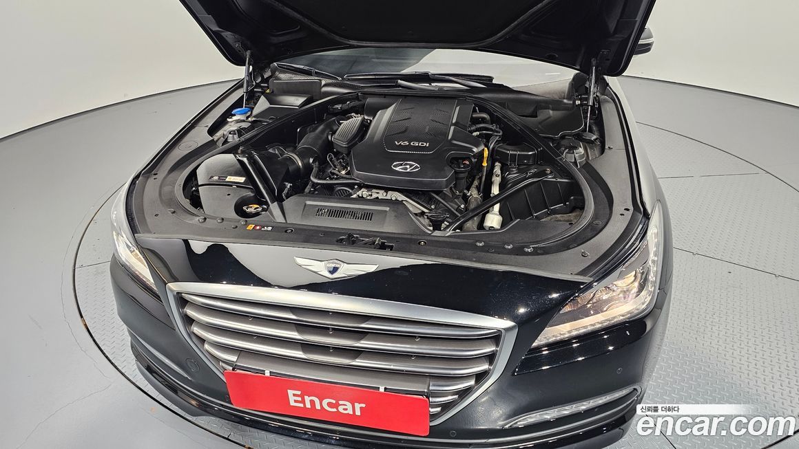 Hyundai Genesis 2016