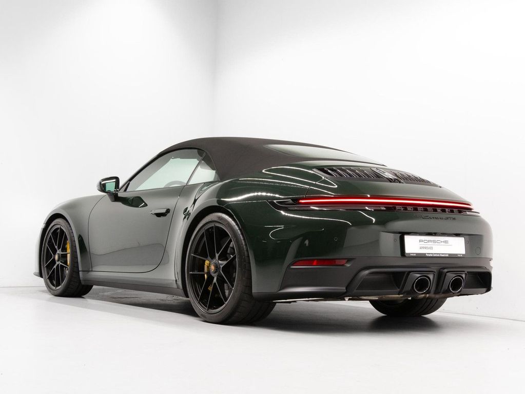 Porsche 992 2025