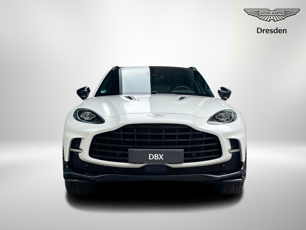 Aston Martin DBX 2024