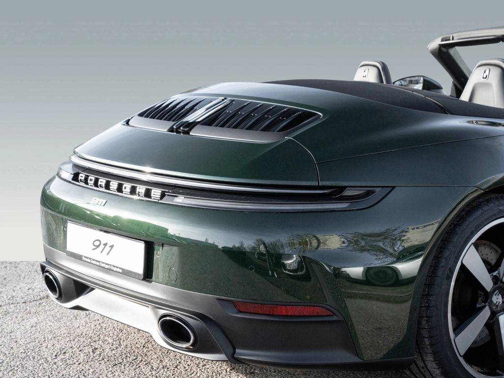 Porsche 992