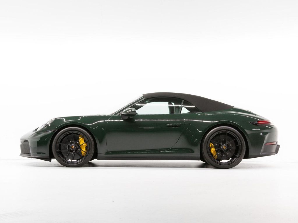Porsche 992 2025