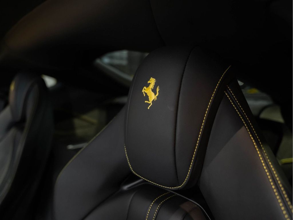 Ferrari 812 2019