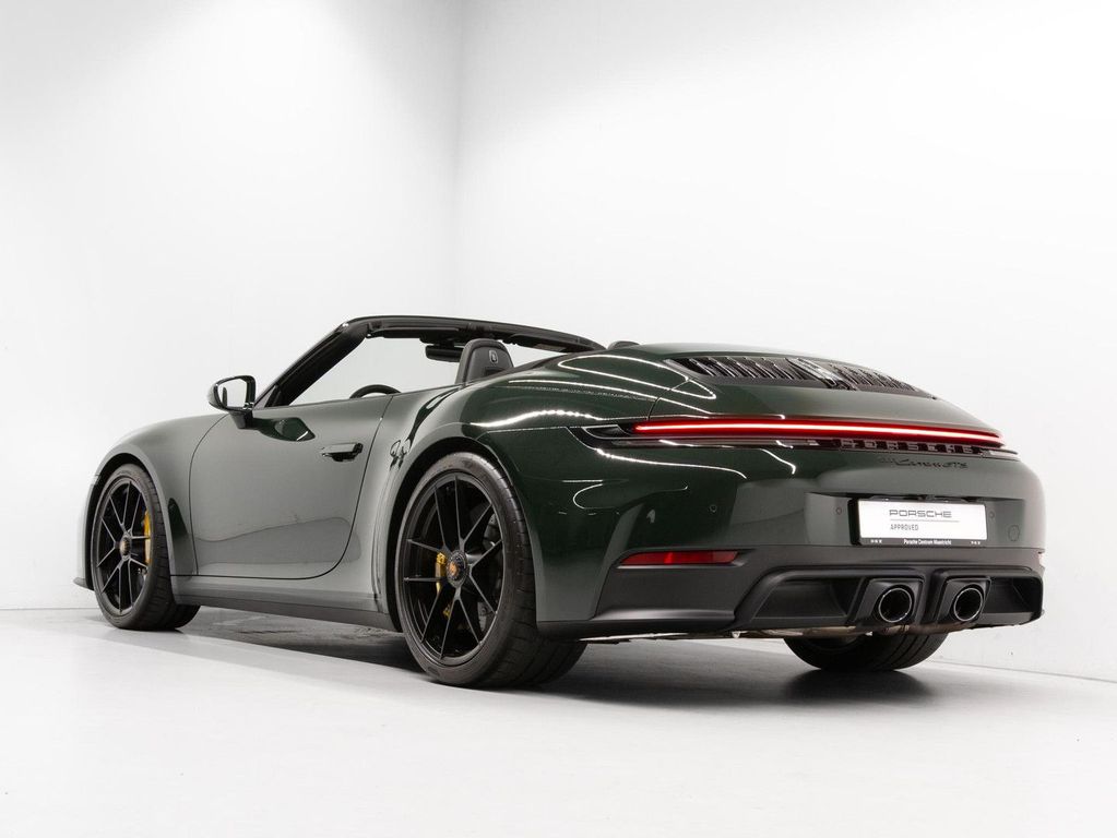Porsche 992 2025