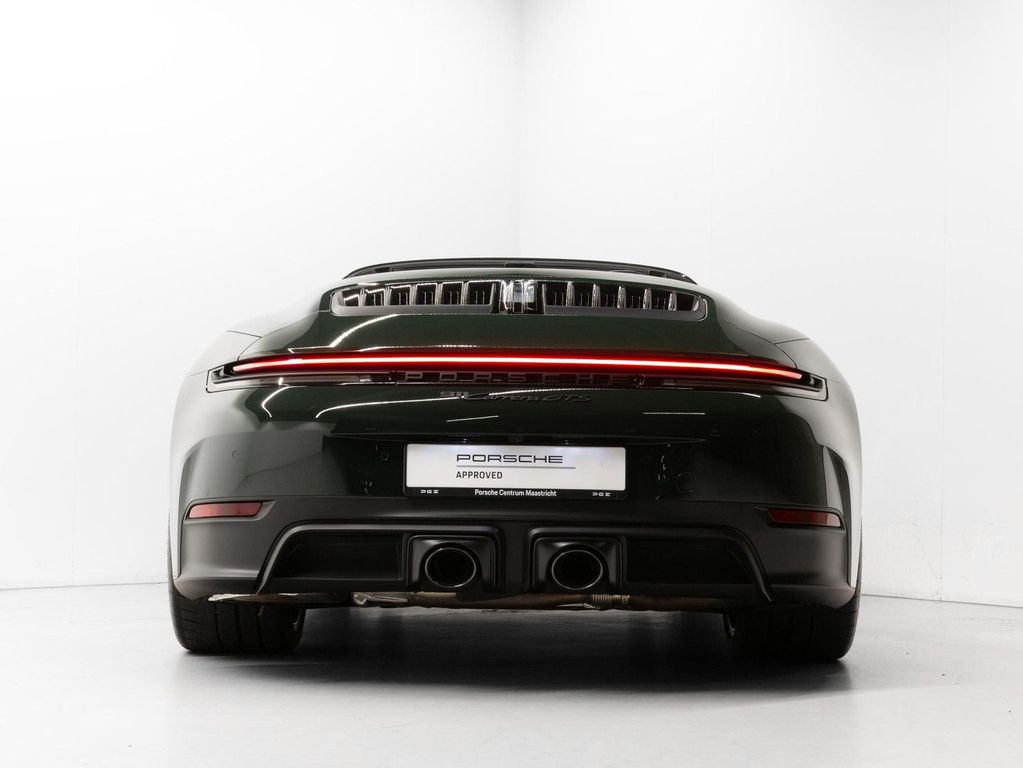 Porsche 992 2025