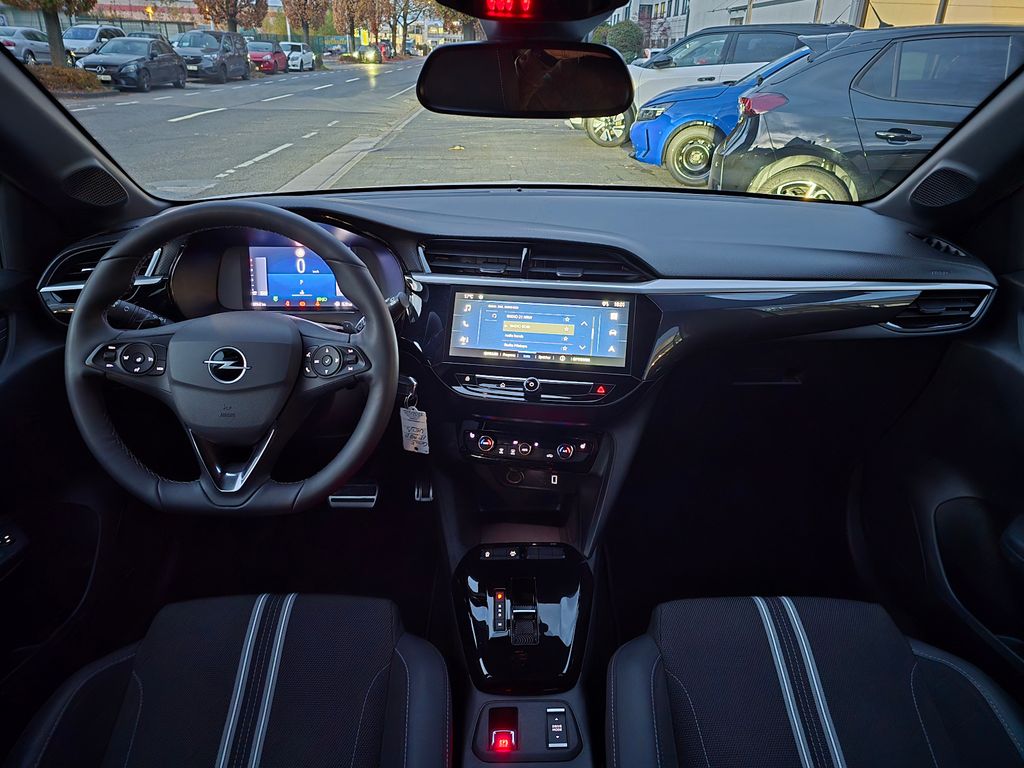 Opel Corsa 2024