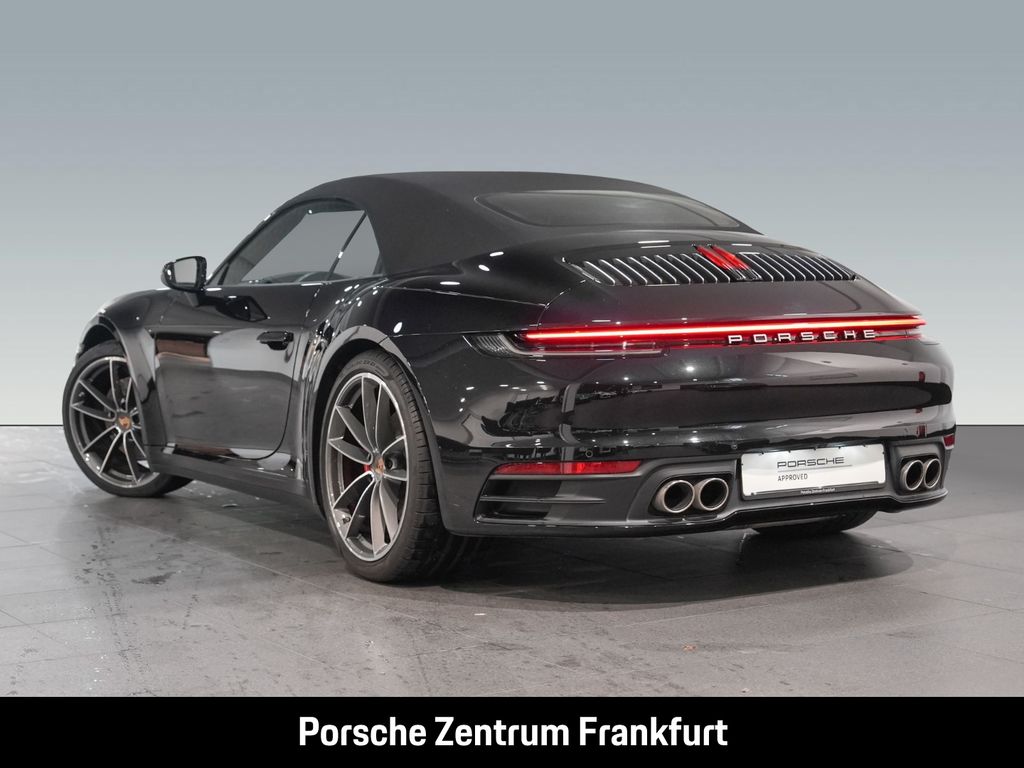 Porsche 992 2022