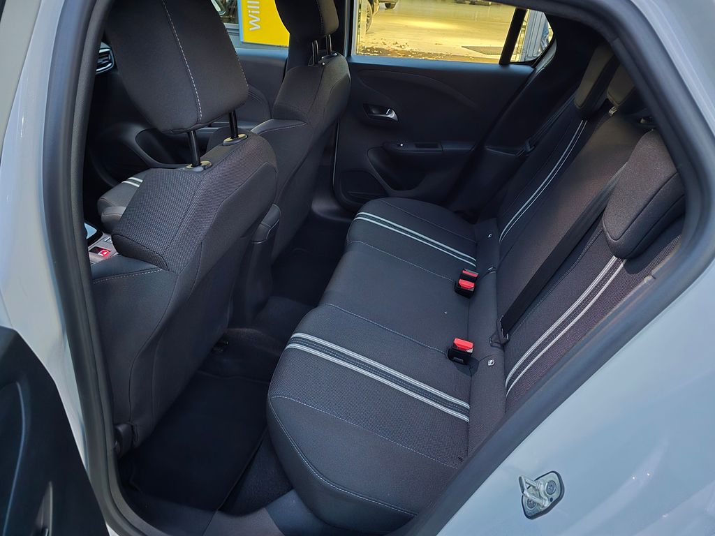 Opel Corsa 2024