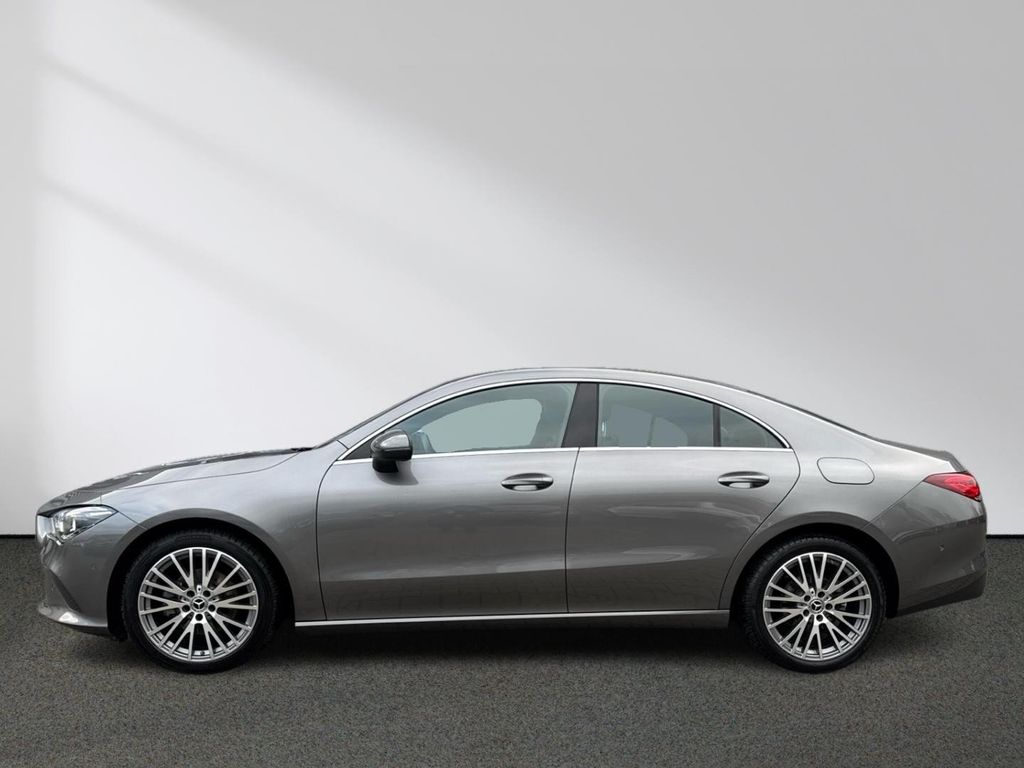 Mercedes-Benz CLA 180 2023