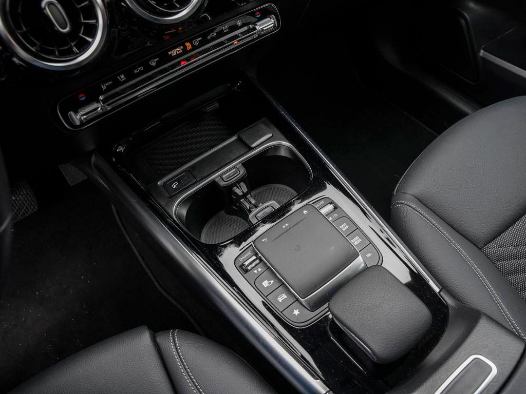 Mercedes-Benz GLA 250 2023