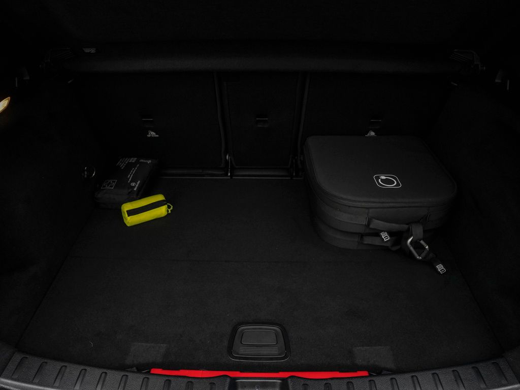 Mercedes-Benz GLA 250 2023