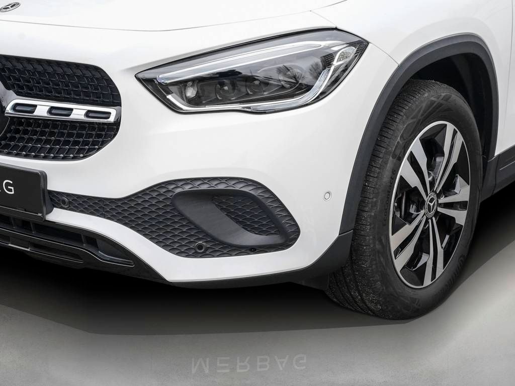 Mercedes-Benz GLA 250 2023