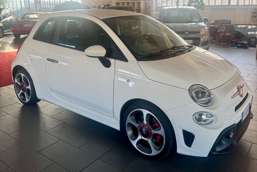 Abarth 595 2019