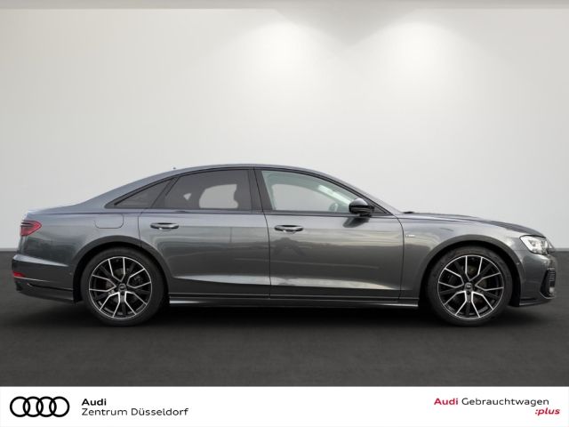Audi A8 2022