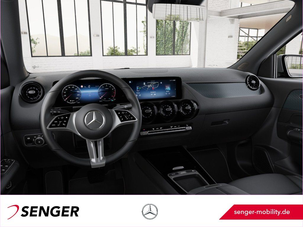 Mercedes-Benz GLA 200 2024