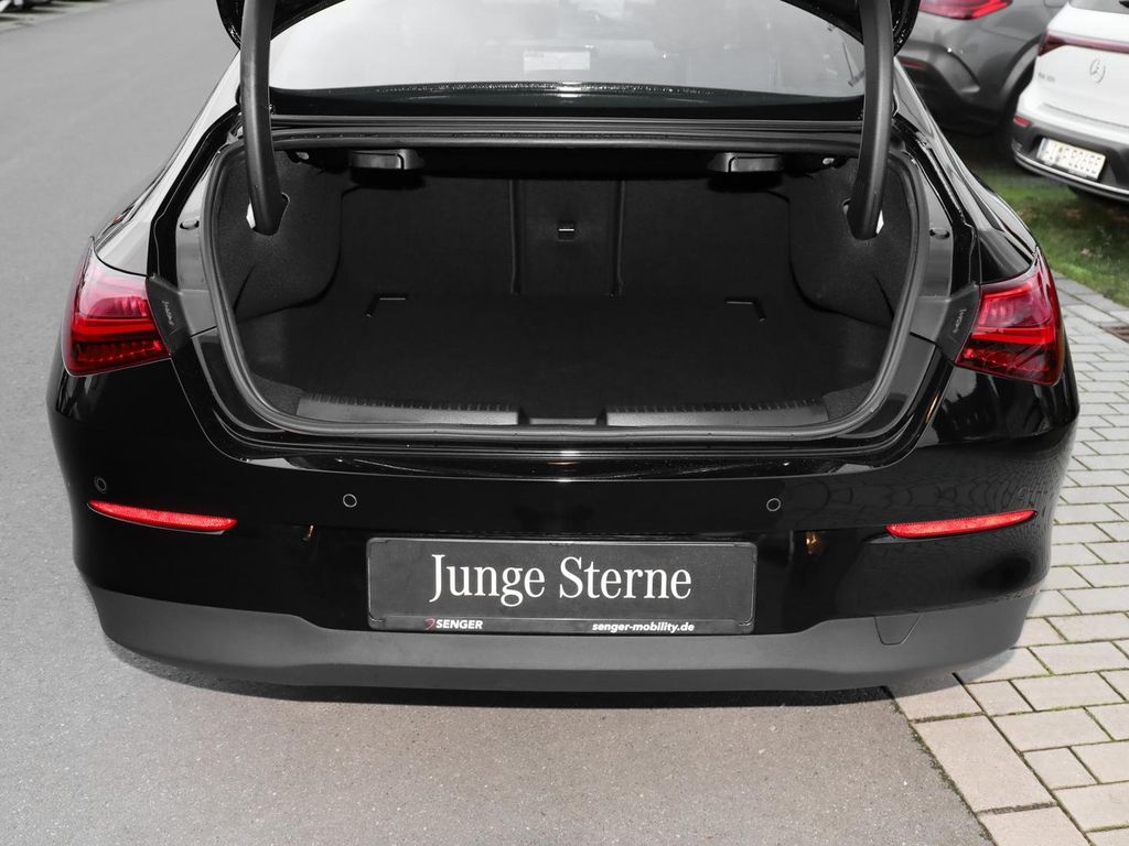 Mercedes-Benz CLA 180 2024