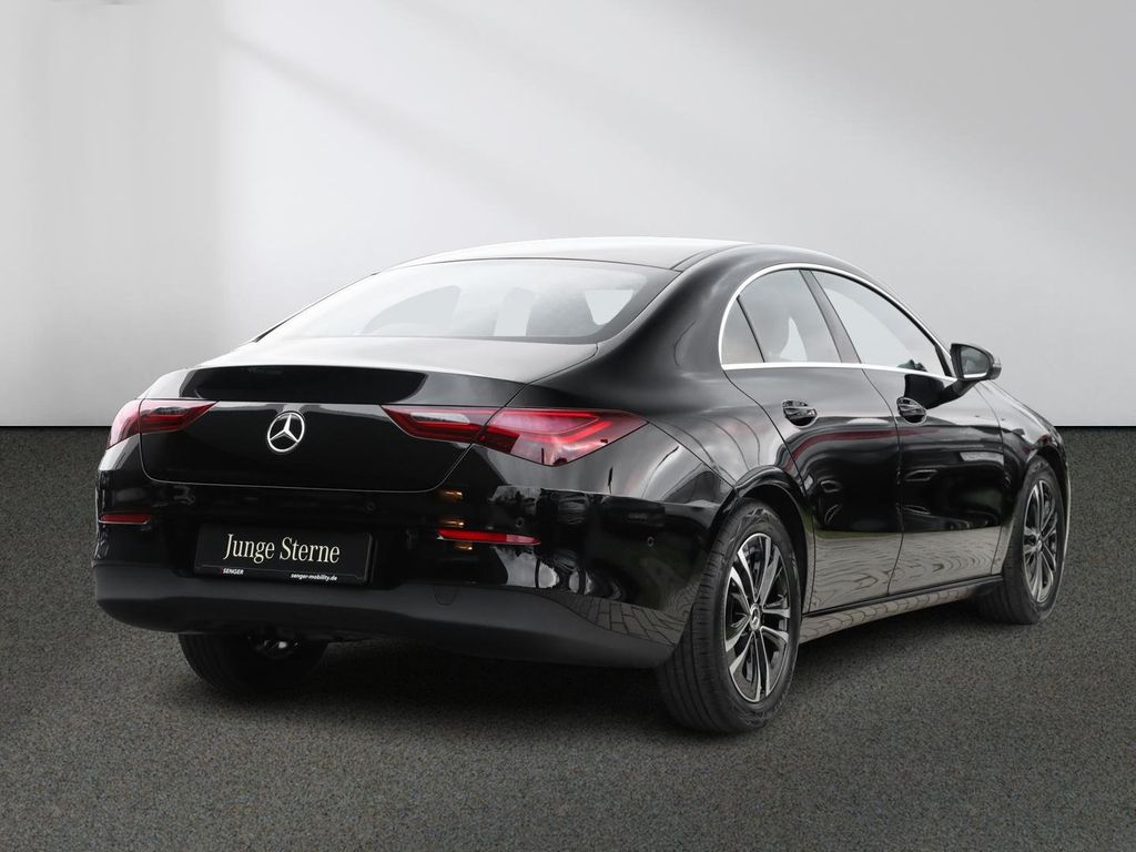 Mercedes-Benz CLA 180 2024