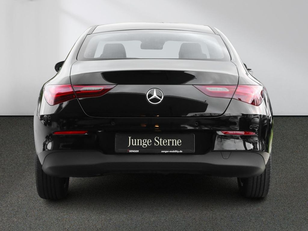 Mercedes-Benz CLA 180 2024