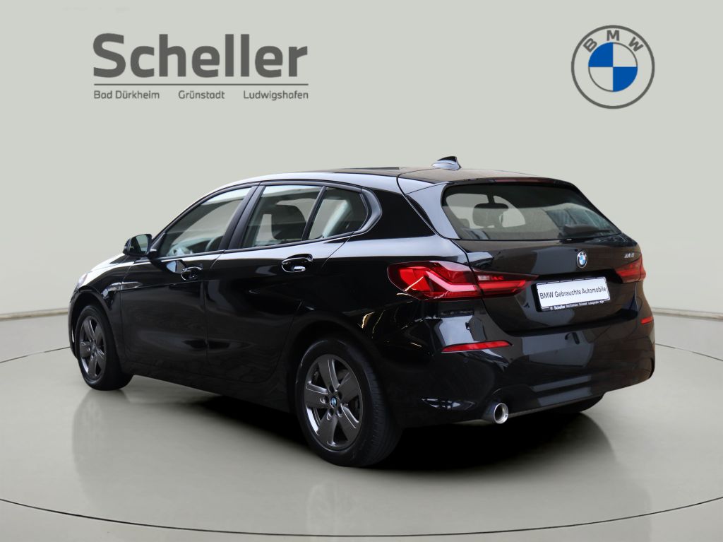 BMW 118 2022
