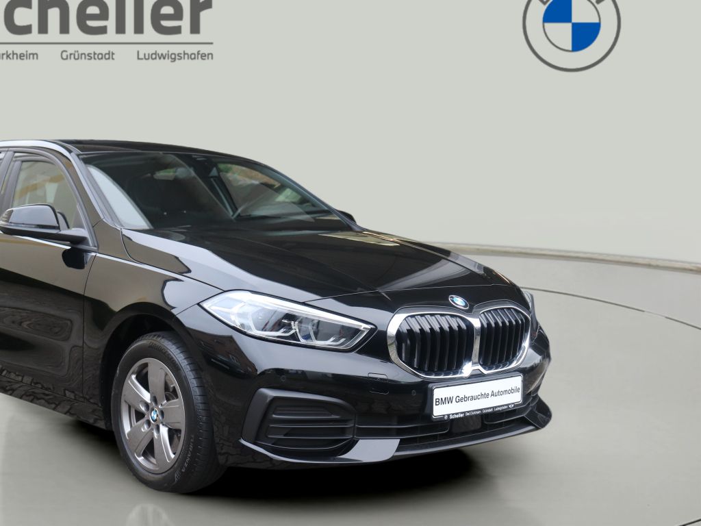 BMW 118 2022