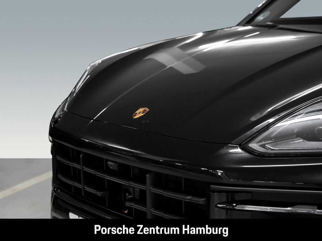 Porsche Cayenne 2025