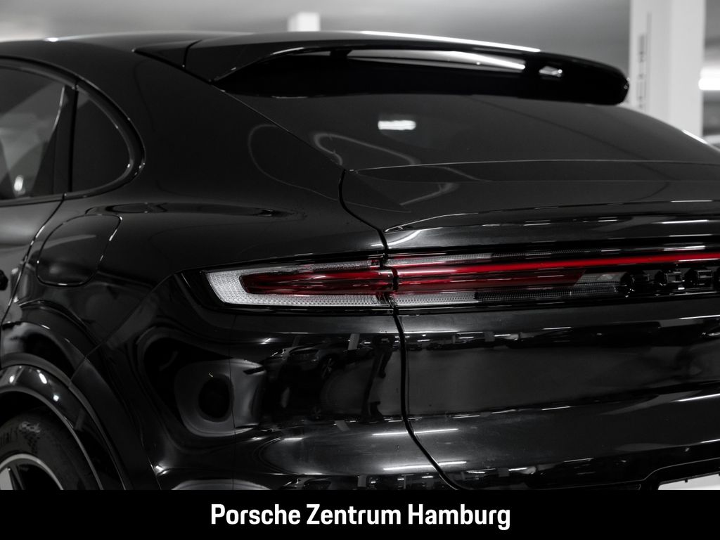 Porsche Cayenne 2025