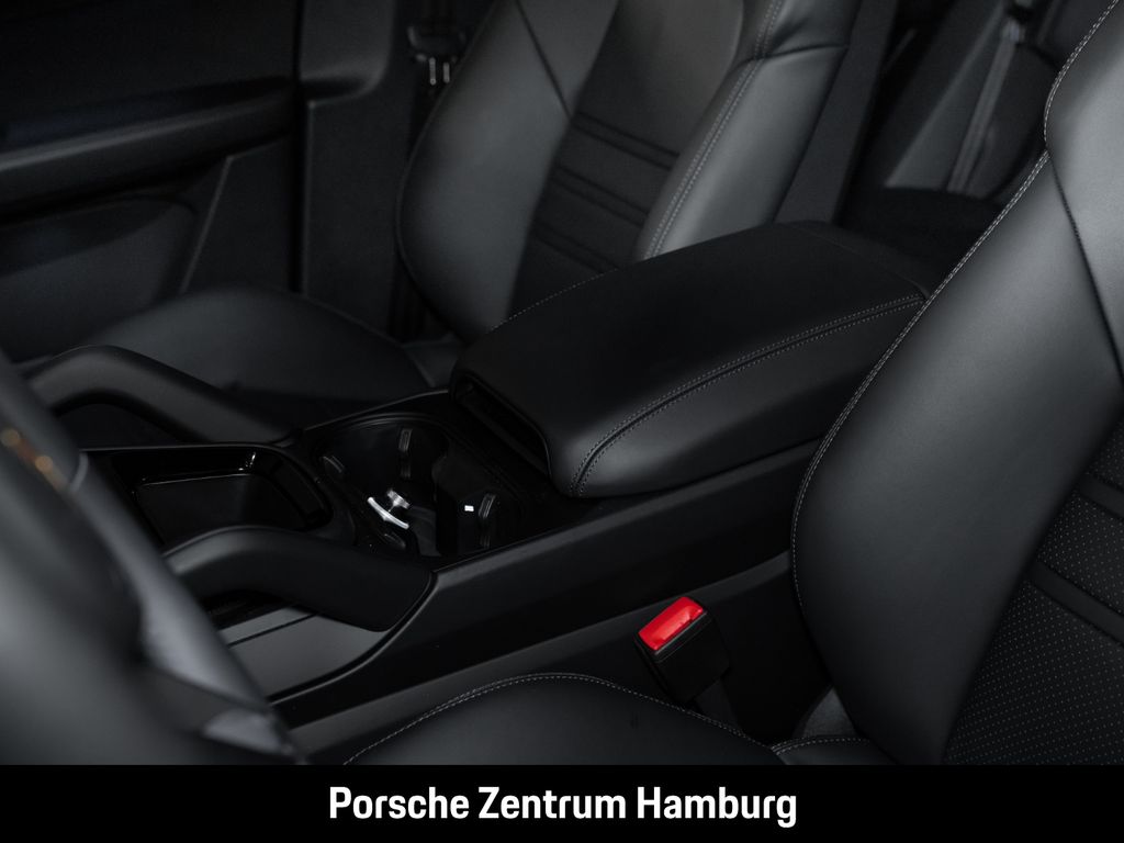 Porsche Cayenne 2025