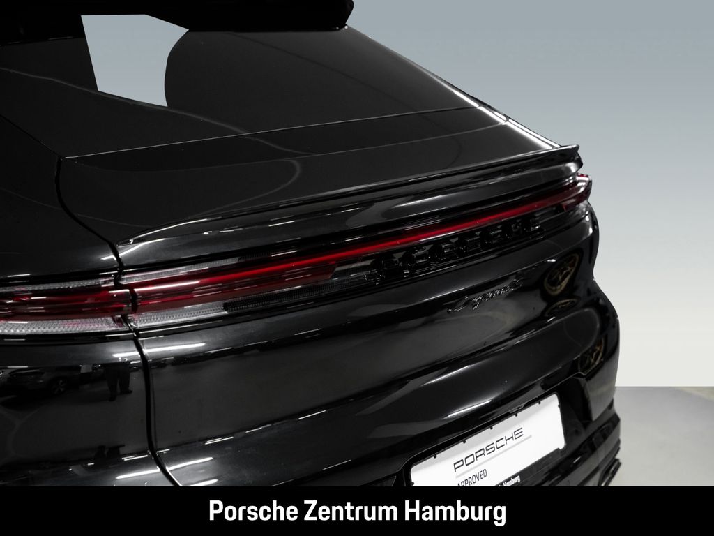 Porsche Cayenne 2025