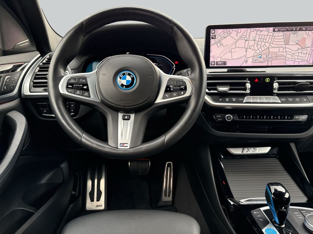 BMW iX3 2022