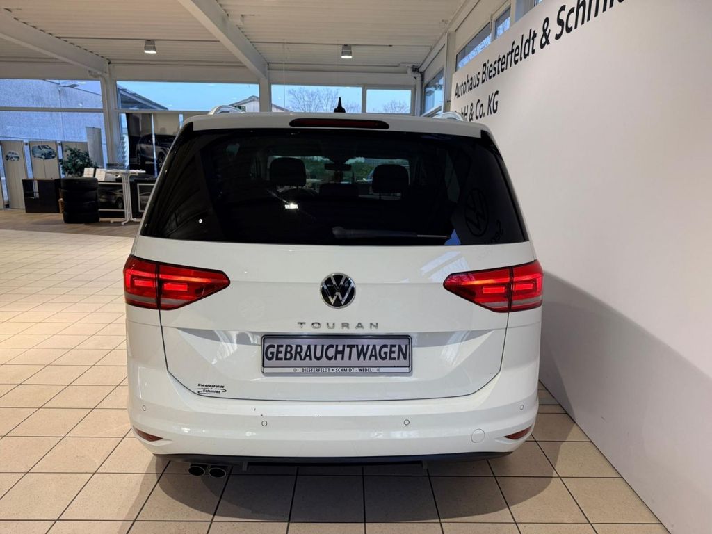 Volkswagen Touran 2021