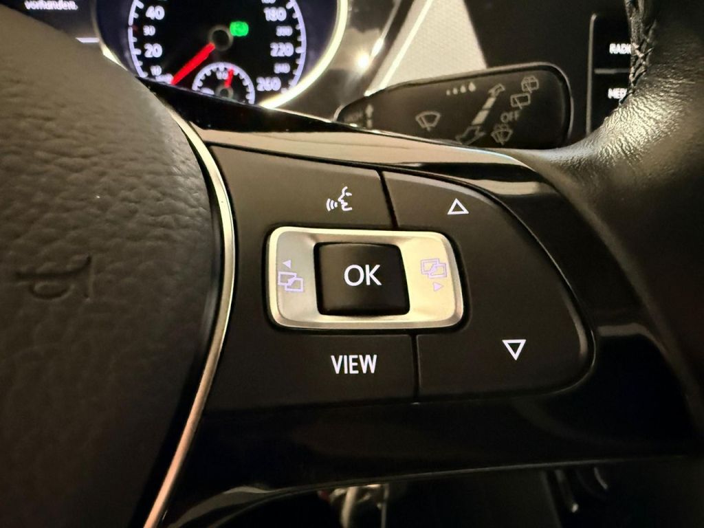 Volkswagen Touran 2021