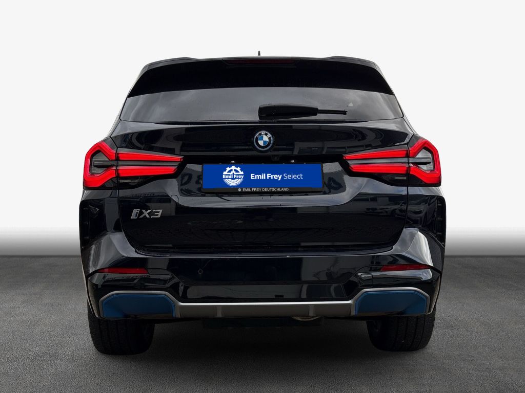 BMW iX3 2022