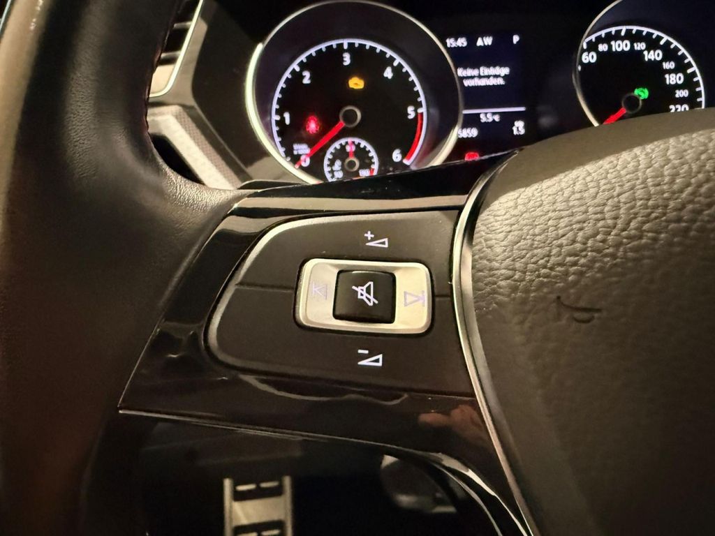 Volkswagen Touran 2021