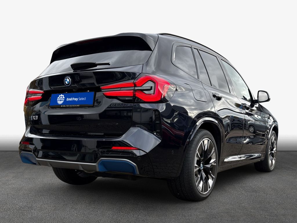 BMW iX3 2022