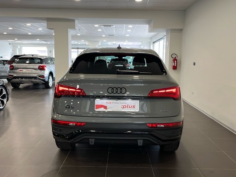 Audi Q5 2022
