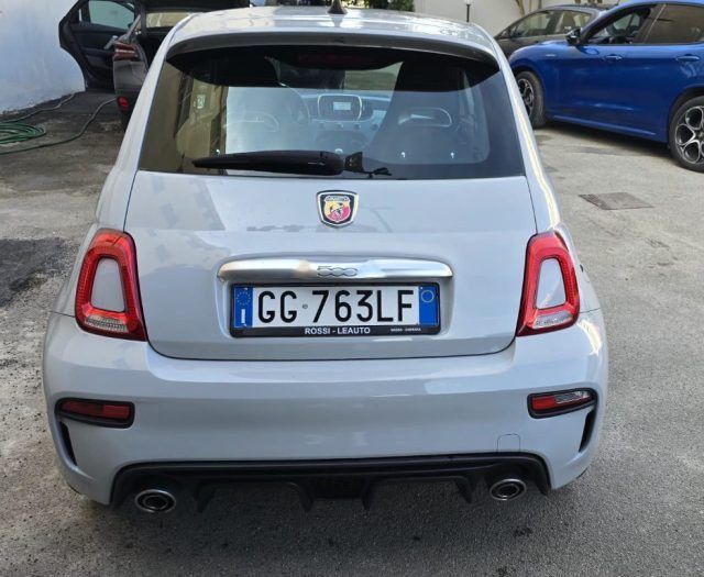 Abarth 595 2021
