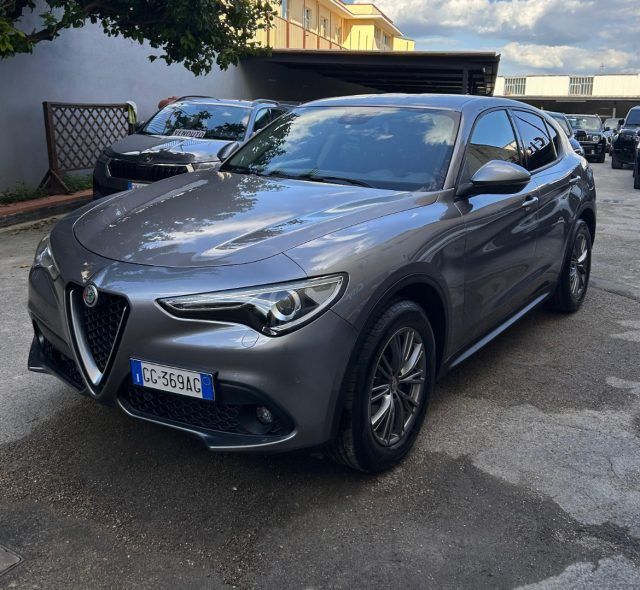 Alfa Romeo Stelvio 2021