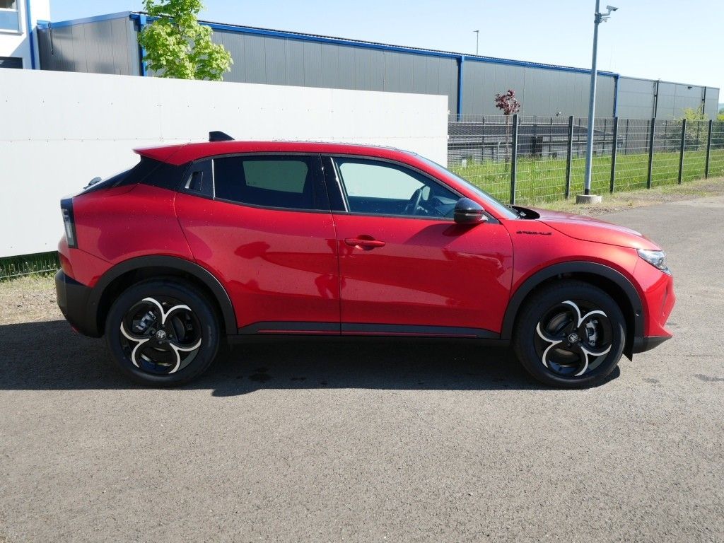 Alfa Romeo Junior 2025