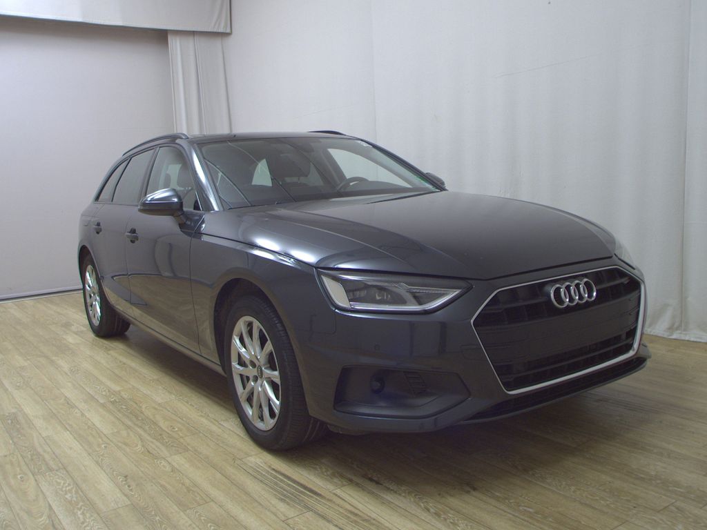 Audi A4 2021