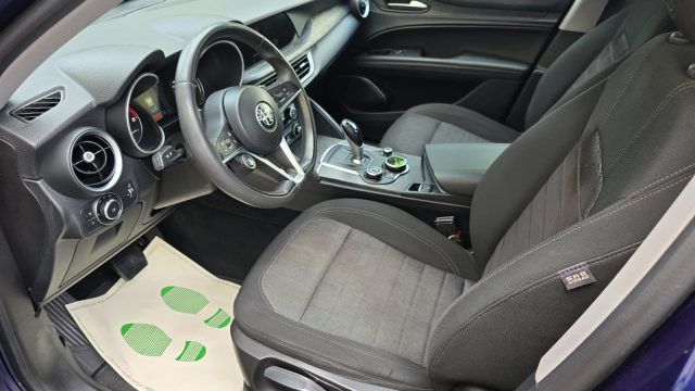 Alfa Romeo Stelvio 2019