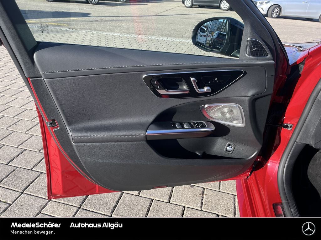 Mercedes-Benz C 300 2024